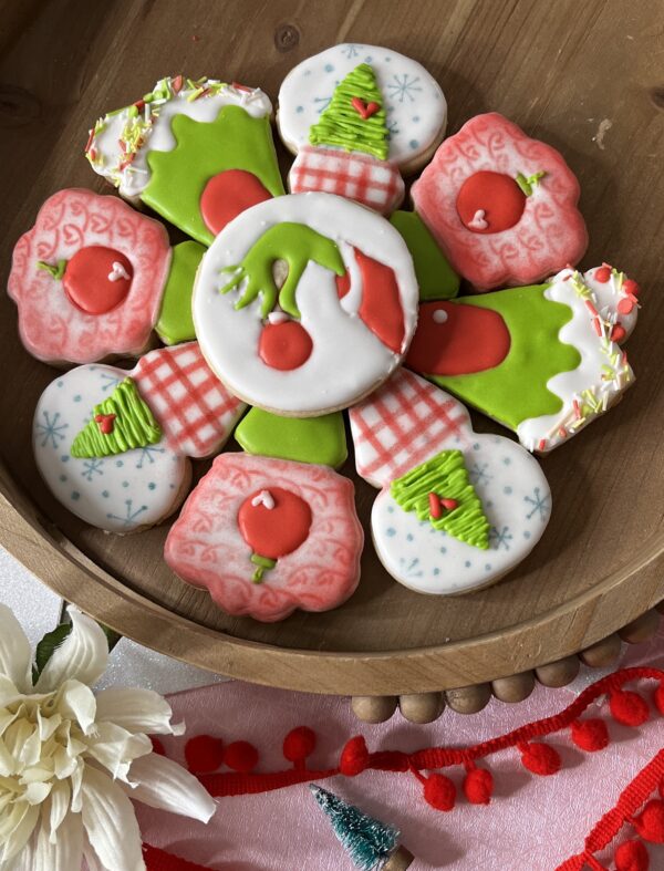 Winter 2023 - Ornament Cookie 9pc Platter